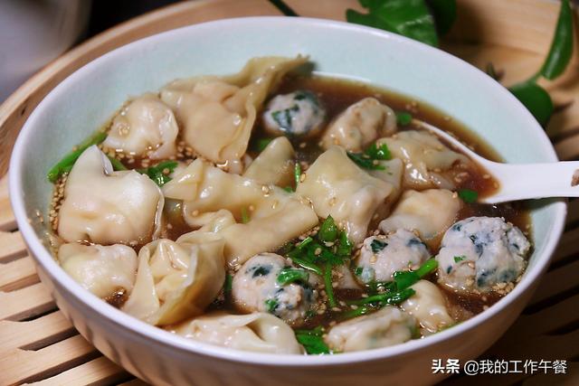 馄饨馅儿的调法，馄饨馅调制方法馄饨怎么做好吃（教你自己调馅儿自己包）