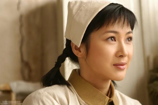 亮剑3有多辣眼睛，《亮剑3》发胶雪茄小丝袜