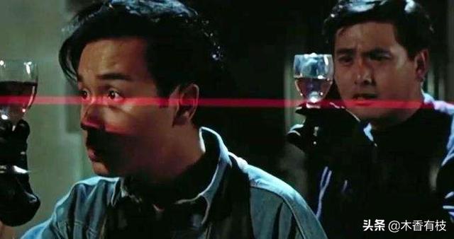 吴宇森商业片好看吗，吴宇森这部经典之作的台前幕后