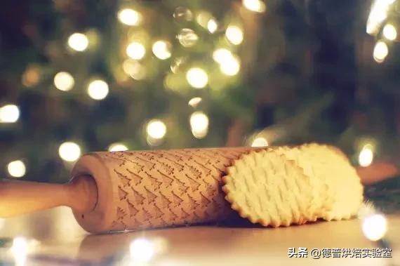 擀面杖如何制作，有时候擀面杖也能做出艺术甜品