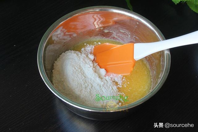 教你怎样做蛋糕，戚风蛋糕怎么做又软又蓬松