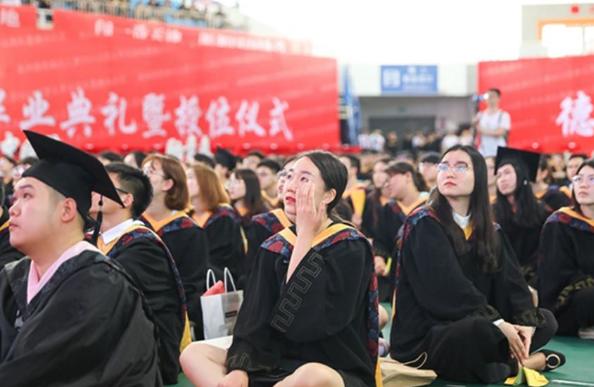 想知道一下辽宁省各大学的排名，辽宁沈阳最低调