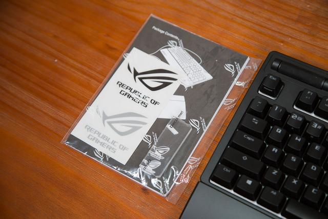 rog机械键盘白色，ROG龙神3代白色版水冷加入618大促