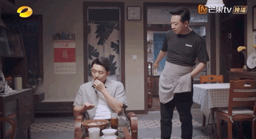 张新成和谭松韵长得像，说不是姐弟可能都没人信