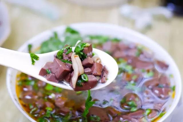 南京美食排行榜前十，南京十大必吃美食排名（2023最新南京特色美食合辑）