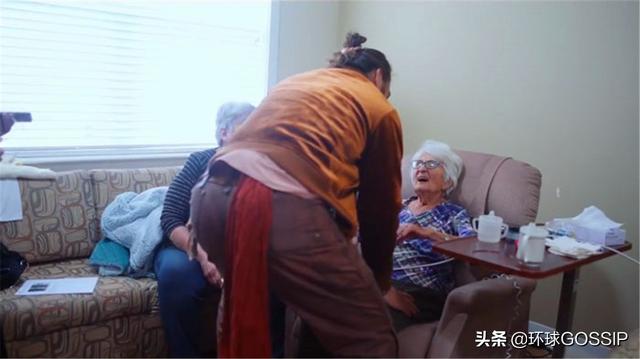 杰森莫玛搞笑，大块头杰森莫马