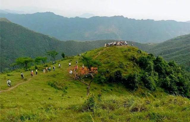 广东十座海拔最高的山，为什么都说广东人游广东先游广东第一峰