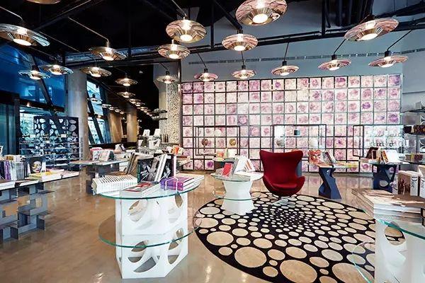 上海最好玩的地方，上海必须去玩的地方有哪些（去上海十个必打卡地）