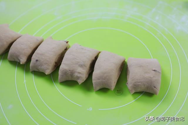 红糖馒头的制作方法，红糖馒头快速发酵方法