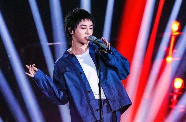 疯人院华晨宇外国人反应，华晨宇的阿卡贝拉版疯人院