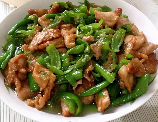 教你几个厨房烹饪小技巧，5个超实用的烹饪窍门