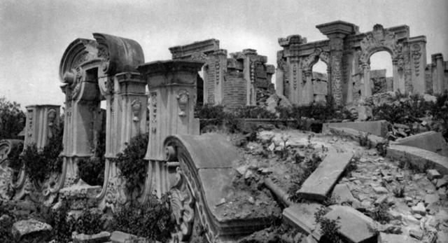 火烧圆明园的时间，1900年火烧圆明园的时间（英法联军为何火烧圆明园）