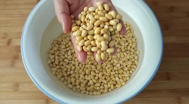 自制豆腐脑的教程，原来豆腐脑制作这么简单