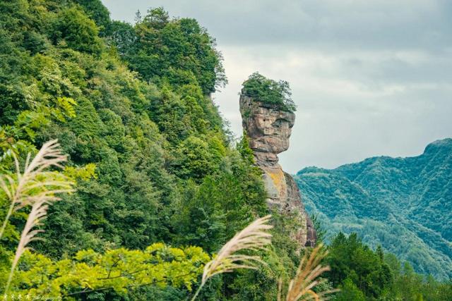 重庆周边凉快的避暑打卡地两三天，重庆周边这⑧个避暑胜地只有25℃