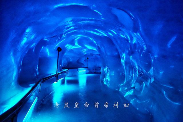 世界最大往返索道，坐世界首架360度旋转缆车