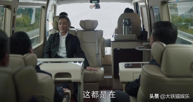 侯长荣年轻照片，扫黑风暴人物原型下场（凭《红楼梦》成名）