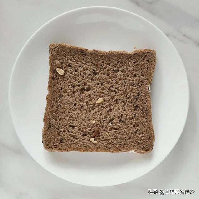 12种全麦面包，实测11款，告诉你哪款更健康