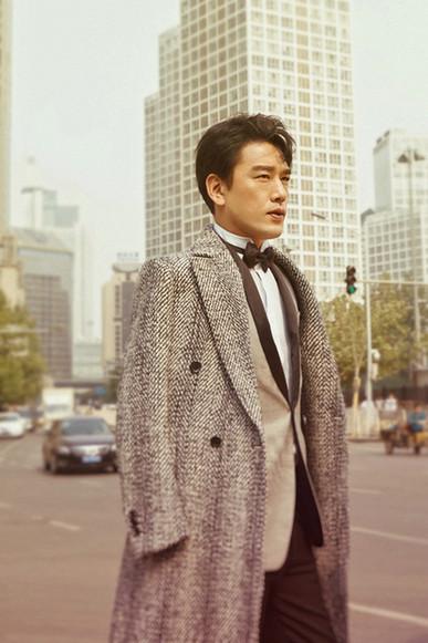 王耀庆出道35年没演过穷人，王耀庆新剧不断