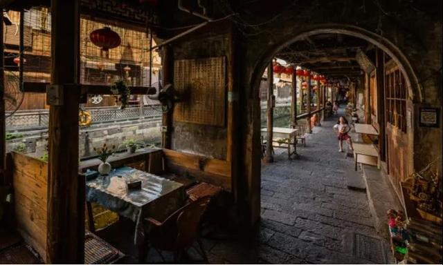 胜过乌镇西塘低调还免票，乌镇西塘古镇哪里好玩