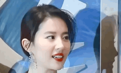 刘亦菲侧颜为什么好看，刘亦菲不是基因彩票