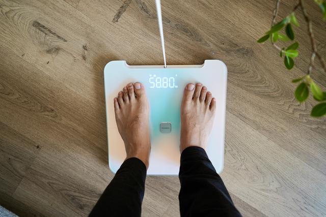 华为智能体脂秤2 pro测评，华为智能体脂秤2