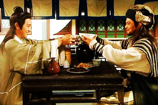 天龙八部扫地僧，天龙八部扫地僧真正身份（8位演艺圈中的“扫地僧”）