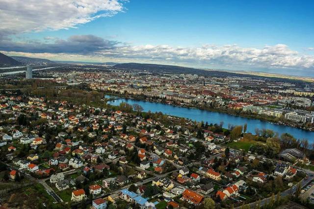 世界历史奥地利，奥地利
