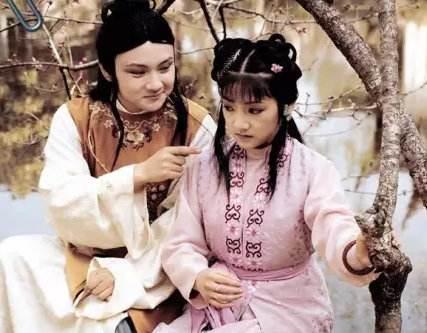 红楼梦里面的人物，红楼梦18个人物解析（红楼梦人物的性格特点）