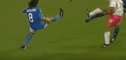 2002韩国足球队，2002年韩国世界杯哪个球队赢了