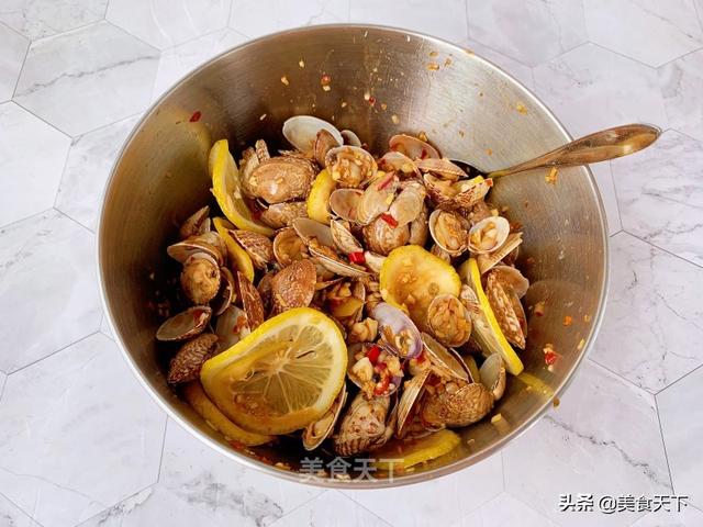 花蛤怎么炒又嫩又香，10分钟上桌鲜美滑嫩