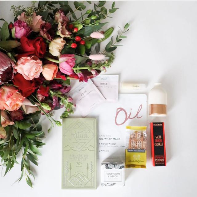 互联网花店的市场分析，3家外国线上花店