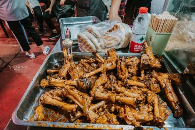 正宁路小吃夜市，兰州正宁路夜市美食位置