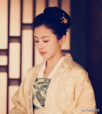 张含韵饰演的淑兰将上线，张含韵剧照