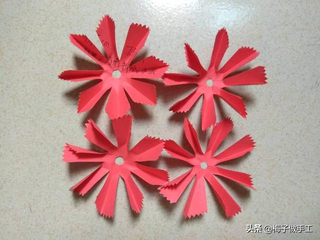 纸藤花康乃馨手工折纸步骤，折纸手工DIY母亲节到了
