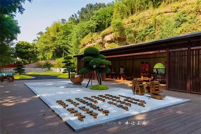 乐山大佛博物馆，这个月去乐山大佛旅游攻略图