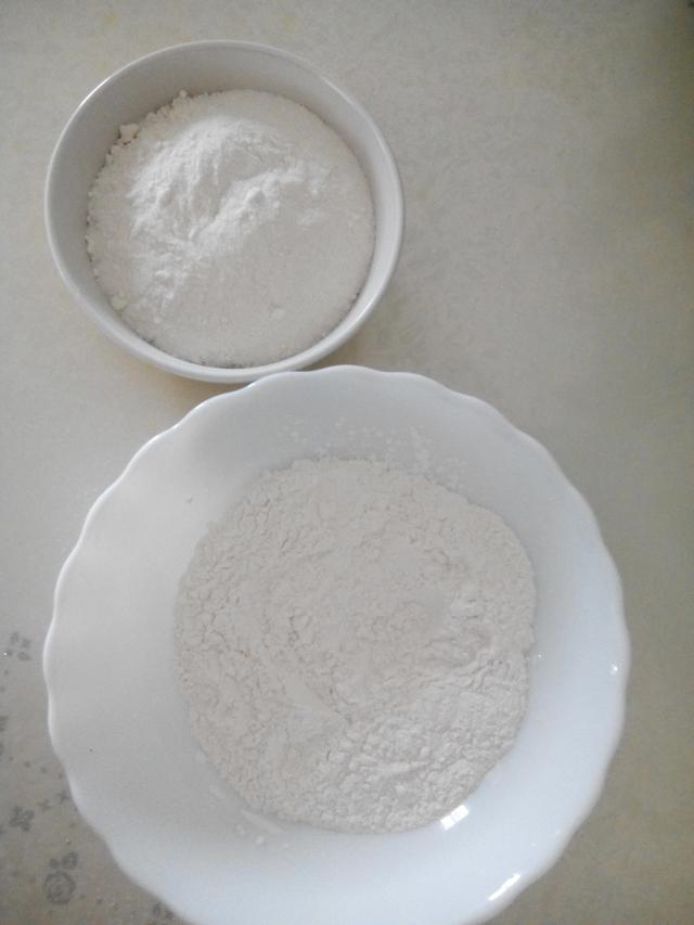 年糕怎么做好吃又简单，在家怎么做简单又好吃的年糕（学会过年给家人露一手）