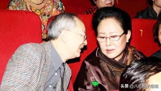 严禁外籍明星回国捞金人员名单，11名当红艺人持有外国护照