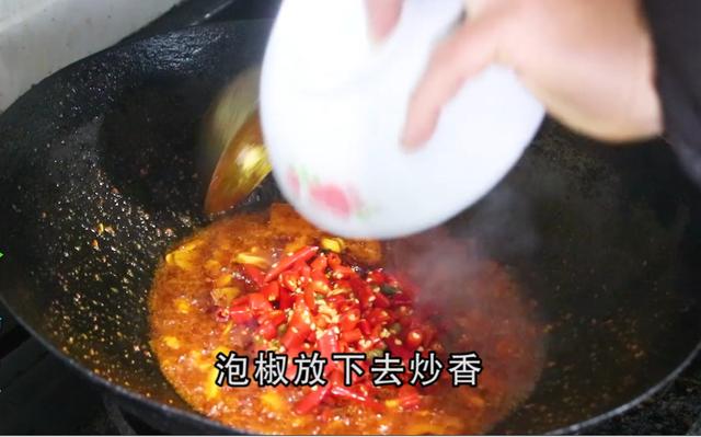 怎样做牛肉火锅，牛肉火锅怎么做最好吃又嫩（家庭自制版“火锅牛肉”）