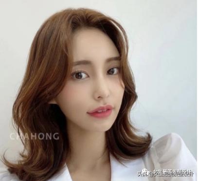 优雅女性发型图，不要选大背头、大妈卷