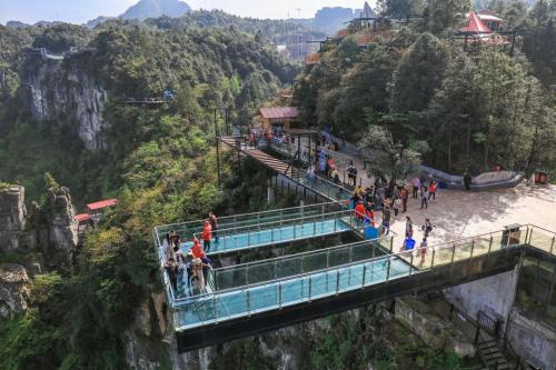 打卡重庆网红公园，网红打卡地重庆万盛奥陶纪公园