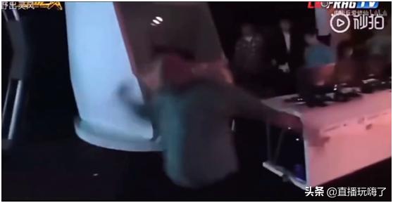 老IG队员真的是全员白莲花，pdd谈ig失败原因