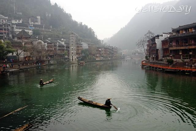 湖南凤凰古城旅游推荐，史上最全的湖南凤凰古镇自助游攻略