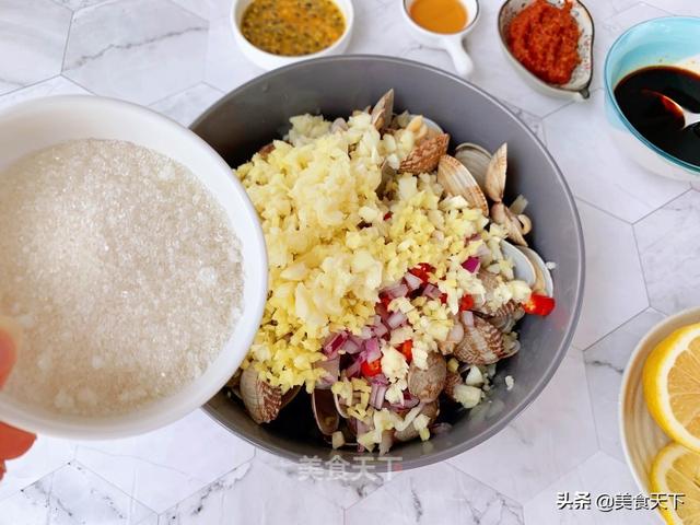 花蛤怎么炒又嫩又香，10分钟上桌鲜美滑嫩