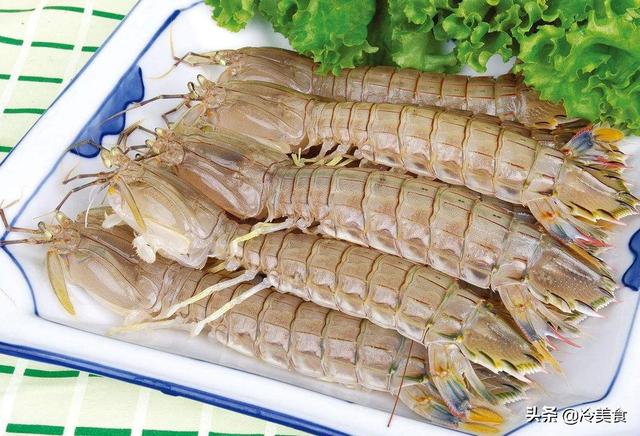 皮皮虾水煮还是清蒸，皮皮虾清蒸好还是水煮好吃（皮皮虾加水煮是错的）