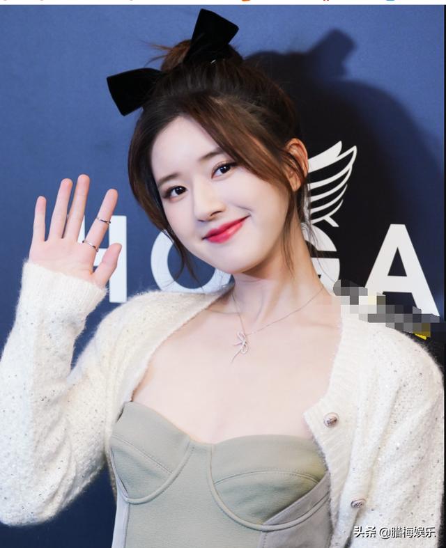 18岁赵露思有多瘦，都说赵露思只有80斤