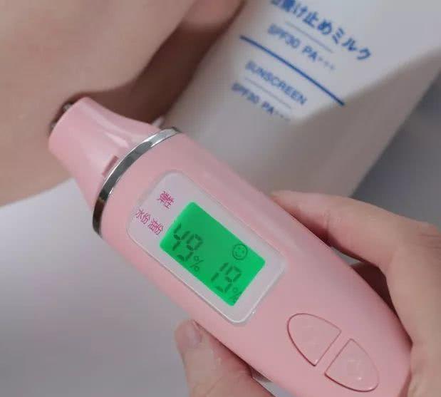 什么牌子的防晒好用测评，20款防晒超真实测评