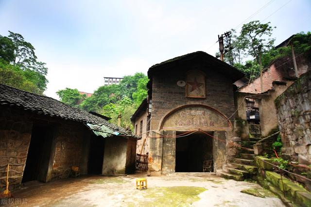 重庆周边凉快的避暑打卡地两三天，重庆周边这⑧个避暑胜地只有25℃