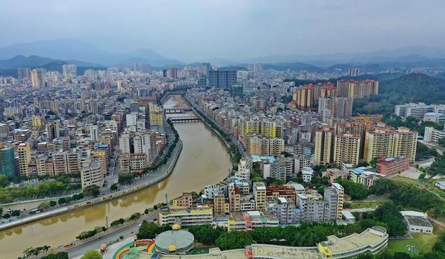 信宜市属于哪个市，茂名化州市信宜