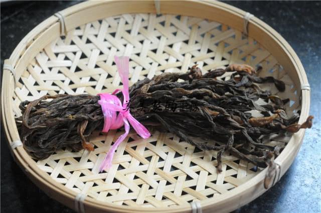 炒腊肠的家常做法，炒腊肠怎么做好吃又嫩（酒店大厨这样炒腊肠）