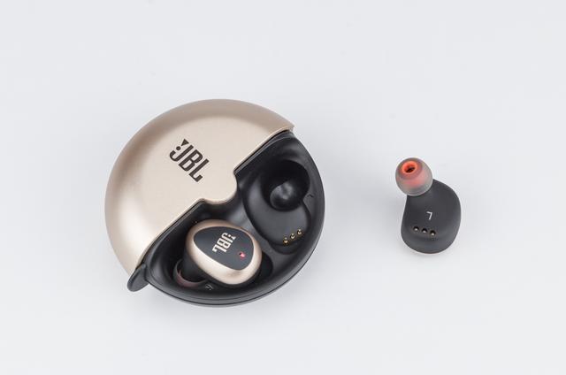 jbl值得入手的耳机，2022进阶版有线耳机怎么选